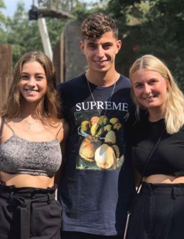 Leah Havertz with her brother Kai Havertz and his girlfriend.